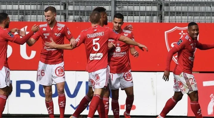 Auxerre - Brest Auxerre - Brest