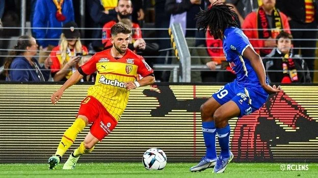 Lens - Lyon Lens - Lyon