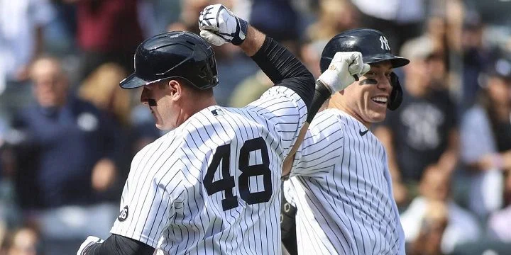 Texas Rangers - New York Yankees Texas Rangers - New York Yankees