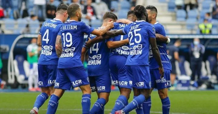Nice - Troyes Nice - Troyes