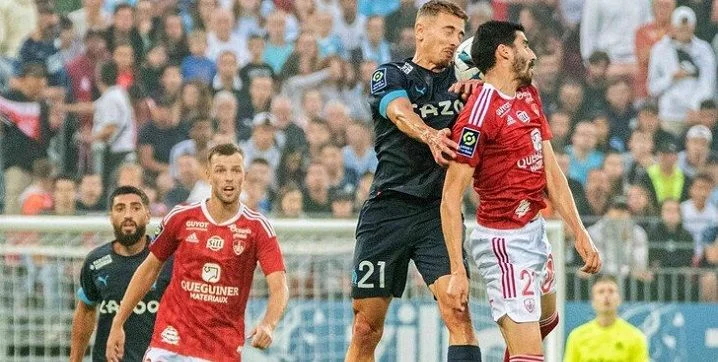 Brest - Lorient Brest - Lorient