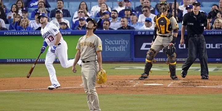 San Diego Padres - Los Angeles Dodgers San Diego Padres - Los Angeles Dodgers