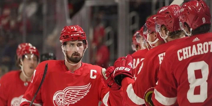 Detroit Red Wings - Montreal Canadiens Detroit Red Wings - Montreal Canadiens