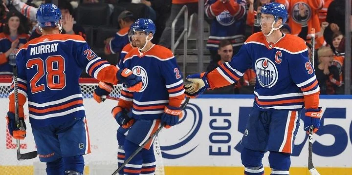Edmonton Oilers - Calgary Flames Edmonton Oilers - Calgary Flames