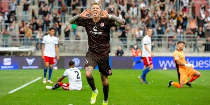 Freiburg - St. Pauli Freiburg - St. Pauli