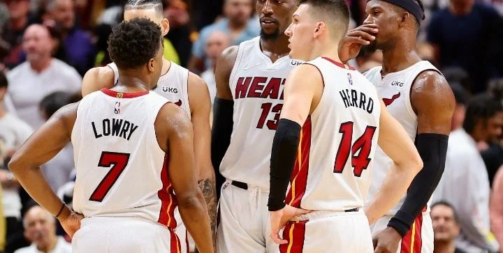 Miami Heat - Toronto Raptors Miami Heat - Toronto Raptors