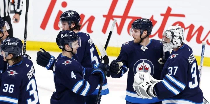 Winnipeg Jets - St. Louis Blues Winnipeg Jets - St. Louis Blues