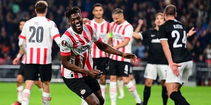 PSV Eindhoven - Arsenal PSV Eindhoven - Arsenal