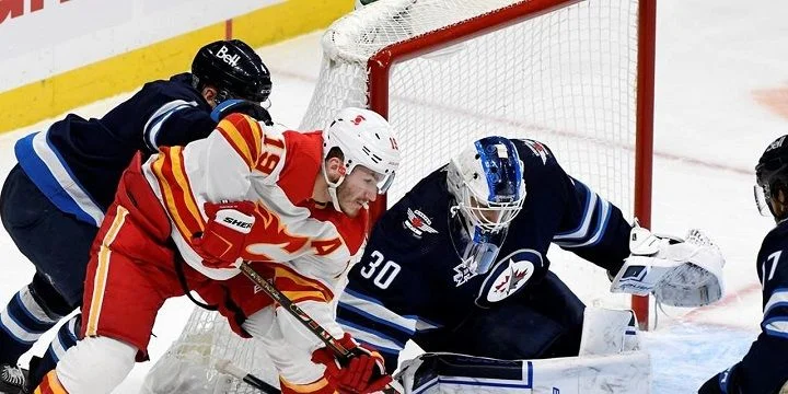 Calgary Flames - Winnipeg Jets Calgary Flames - Winnipeg Jets