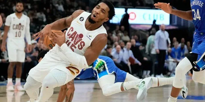 Cleveland Cavaliers - Atlanta Hawks Cleveland Cavaliers - Atlanta Hawks