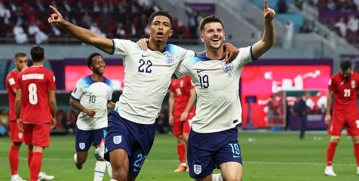 England - USA England - USA