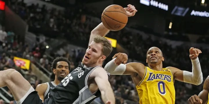 San Antonio Spurs vs LA Lakers Prediction and Betting Tips (26.11.2022) San Antonio Spurs vs LA Lakers Prediction and Betting Tips (26.11.2022)