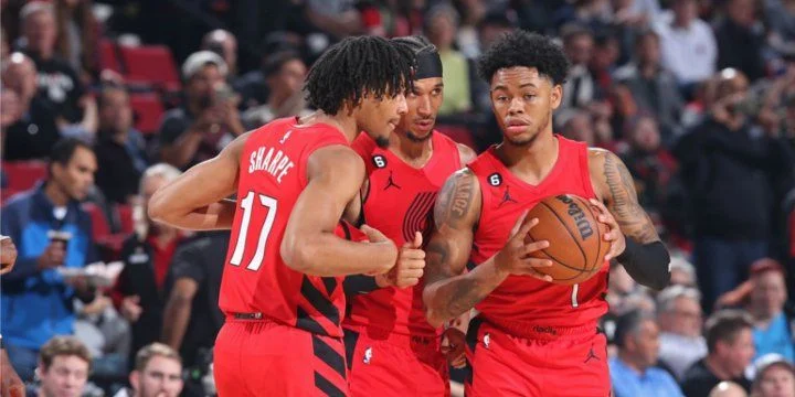 Golden State Warriors - Portland Trail Blazers Golden State Warriors - Portland Trail Blazers