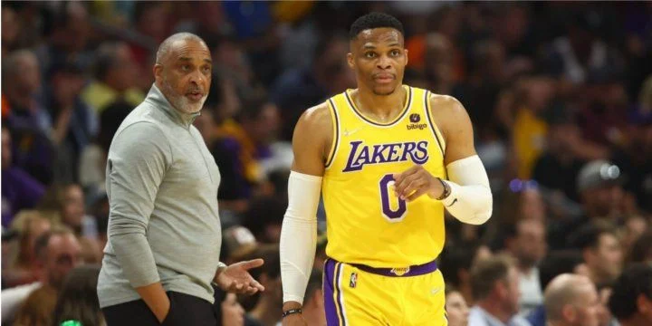 LA Lakers - Sacramento Kings LA Lakers - Sacramento Kings