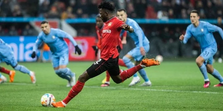 Bayer Leverkusen - Borussia Dortmund Bayer Leverkusen - Borussia Dortmund