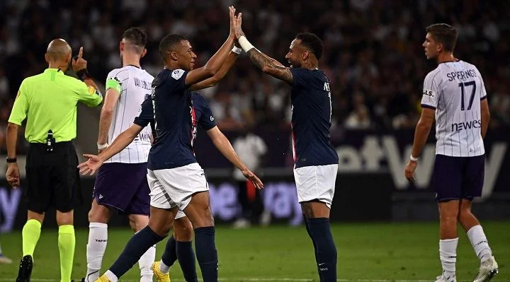 Paris Saint-Germain - Toulouse Paris Saint-Germain - Toulouse