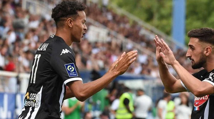 Angers - Auxerre Angers - Auxerre