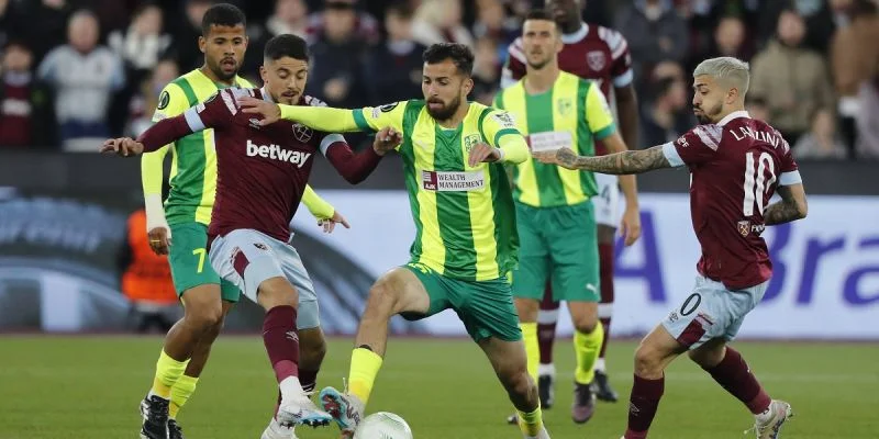 Paksi SE - AEK Larnaca Paksi SE - AEK Larnaca