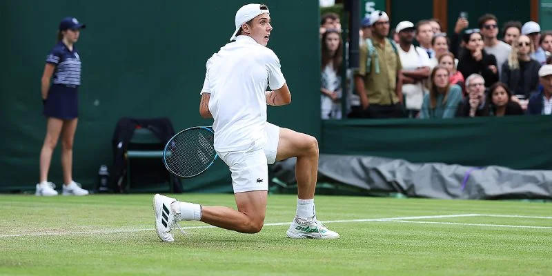 Luca Van Assche vs Arthur Cazaux Prediction and Betting Tips (30.07.2024) Luca Van Assche vs Arthur Cazaux Prediction and Betting Tips (30.07.2024)