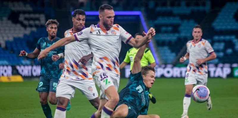 Perth Glory - Melbourne City FC Perth Glory - Melbourne City FC