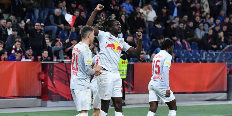 Salzburg - FC Twente Salzburg - FC Twente