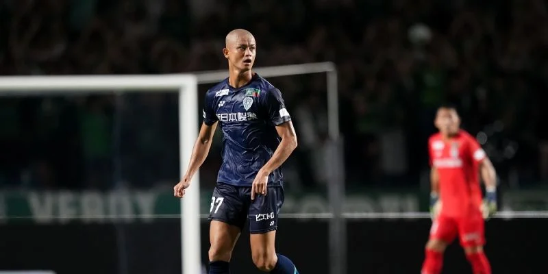 Hokkaido Consadole Sapporo - Avispa Fukuoka Hokkaido Consadole Sapporo - Avispa Fukuoka