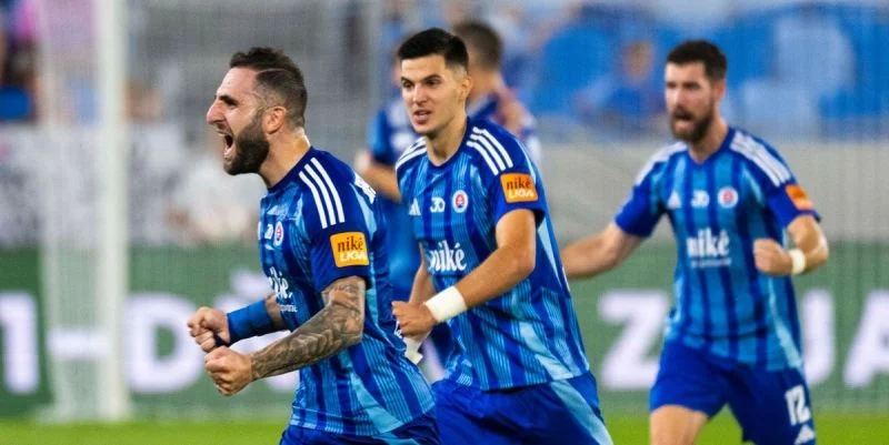 APOEL Nicosia - Slovan Bratislava APOEL Nicosia - Slovan Bratislava