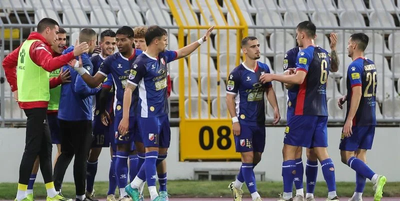 FK Radnicki 1923 - Vojvodina FK Radnicki 1923 - Vojvodina