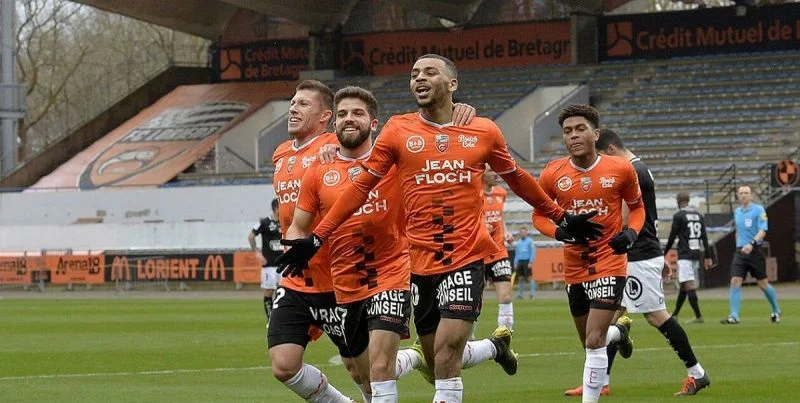 Martigues - Lorient Martigues - Lorient