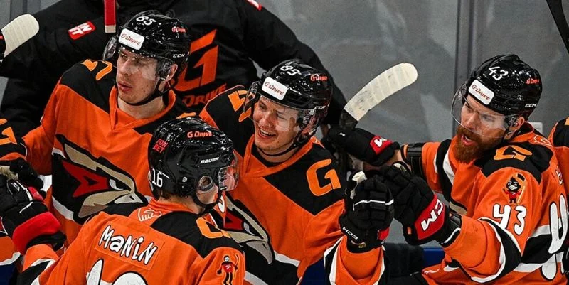 Avangard Omsk vs Traktor Prediction and Betting Tips (20.08.2024) Avangard Omsk vs Traktor Prediction and Betting Tips (20.08.2024)