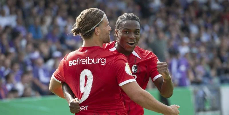Freiburg - VfB Stuttgart Freiburg - VfB Stuttgart