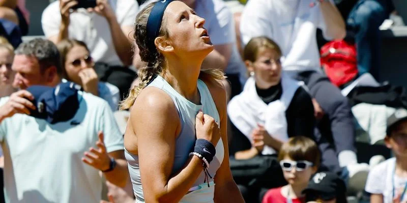 Victoria Azarenka - Yulia Starodubtseva Victoria Azarenka - Yulia Starodubtseva
