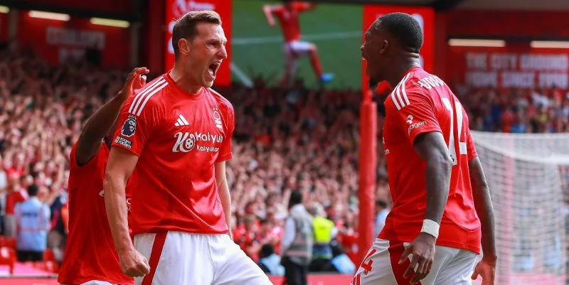 Nottingham Forest - Newcastle United Nottingham Forest - Newcastle United