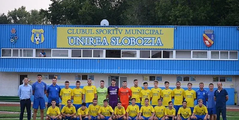 FC Unirea Slobozia - FC Gloria Buzau FC Unirea Slobozia - FC Gloria Buzau