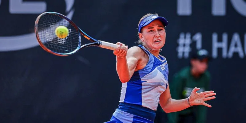 Emiliana Arango - Kamilla Rakhimova Emiliana Arango - Kamilla Rakhimova