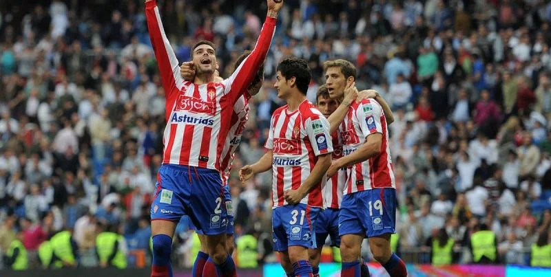 Sporting Gijon - Real Oviedo Sporting Gijon - Real Oviedo