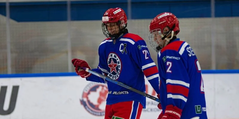 AKM Novomoskovsk - Lokomotiv Yaroslavl 2 AKM Novomoskovsk - Lokomotiv Yaroslavl 2