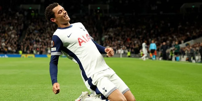 Manchester United - Tottenham Hotspur Manchester United - Tottenham Hotspur