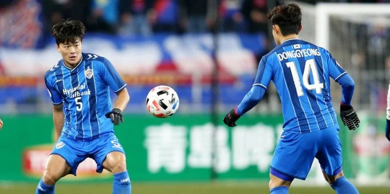 Yokohama F.Marinos - Ulsan Hyundai Yokohama F.Marinos - Ulsan Hyundai