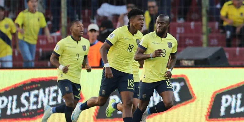 Ecuador - Paraguay Ecuador - Paraguay