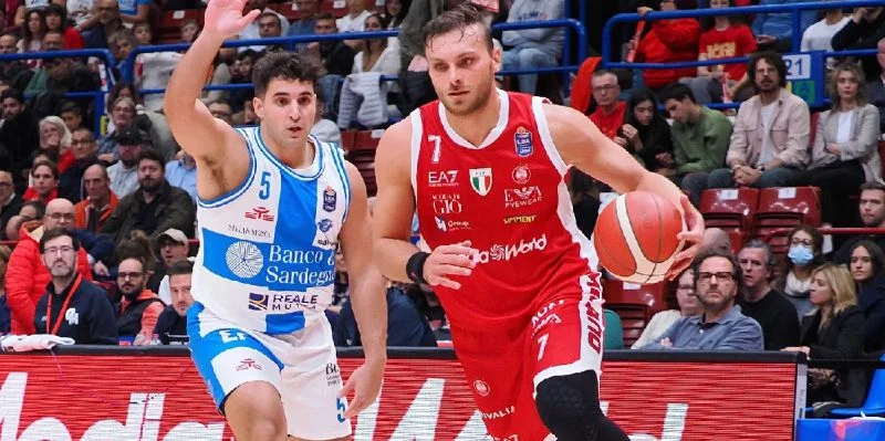 AX Armani Exchange Milano - Paris Basketball AX Armani Exchange Milano - Paris Basketball