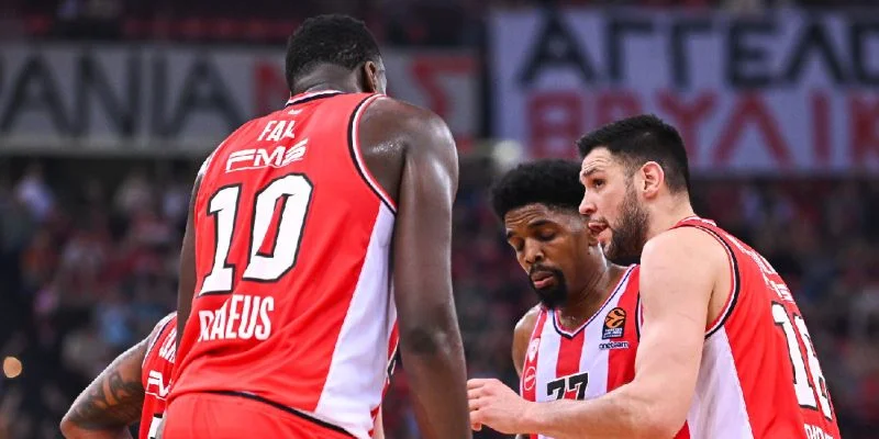 Olympiacos B.C. - AX Armani Exchange Milano Olympiacos B.C. - AX Armani Exchange Milano