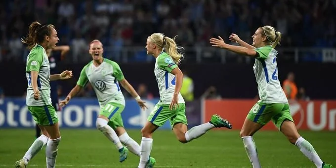 VfL Wolfsburg - OL Lyonnes VfL Wolfsburg - OL Lyonnes