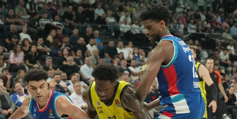 Anadolu Efes - Olympiacos B.C. Anadolu Efes - Olympiacos B.C.