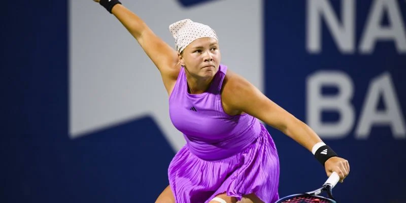 Diana Shnaider vs Viktoriya Tomova Prediction and Betting Tips (23.10.2024) Diana Shnaider vs Viktoriya Tomova Prediction and Betting Tips (23.10.2024)