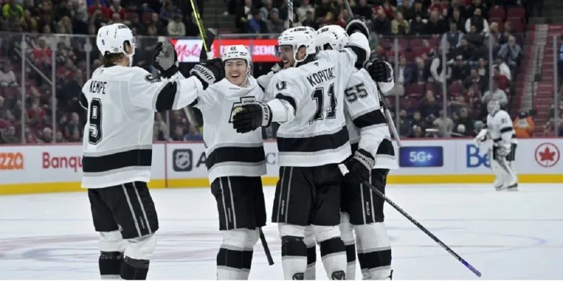 Los Angeles Kings - Utah Mammoth Los Angeles Kings - Utah Mammoth