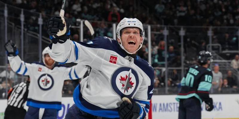 Winnipeg Jets - Toronto Maple Leafs Winnipeg Jets - Toronto Maple Leafs