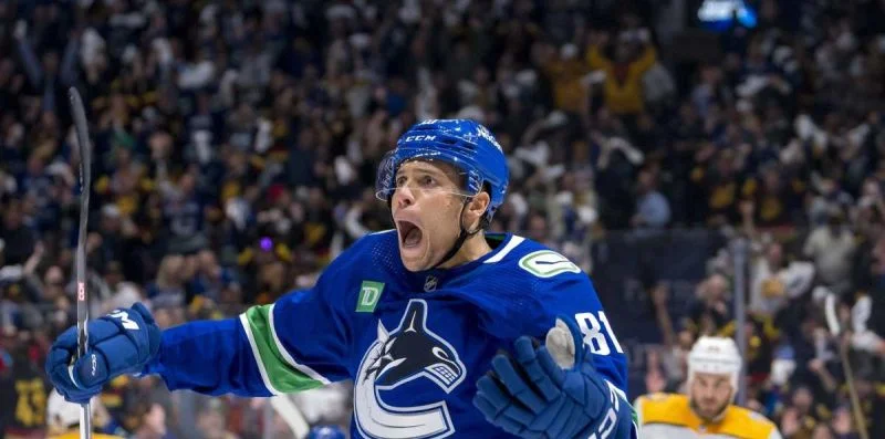 Vancouver Canucks - New Jersey Devils Vancouver Canucks - New Jersey Devils