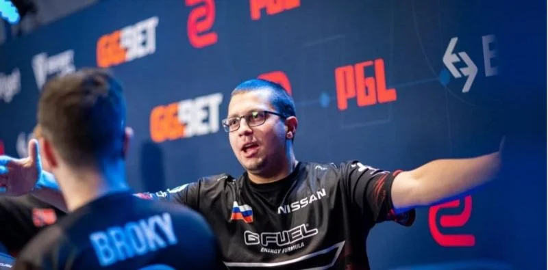 Natus Vincere - FaZe Clan Natus Vincere - FaZe Clan
