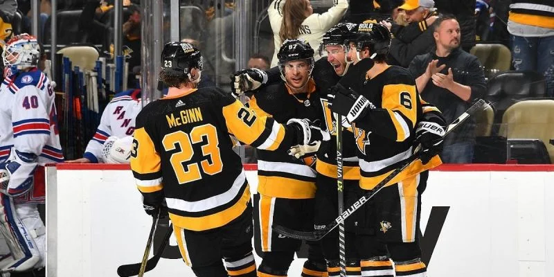 Pittsburgh Penguins - Anaheim Ducks Pittsburgh Penguins - Anaheim Ducks
